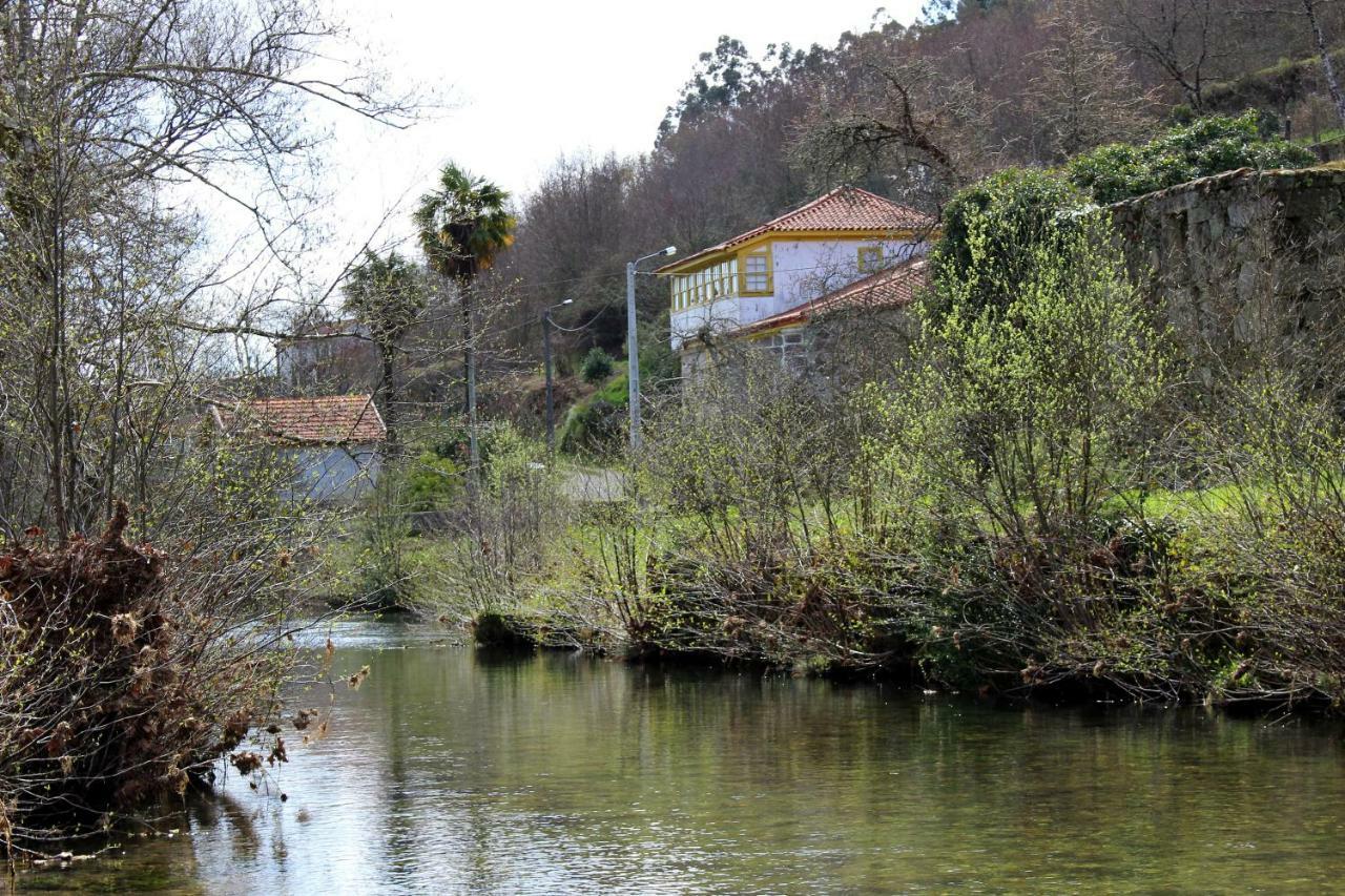 Casa De Encosturas Villa Cabeceiras de Basto Luaran gambar