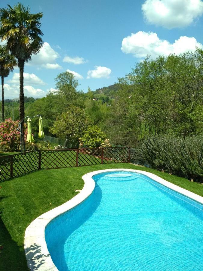 Casa De Encosturas Villa Cabeceiras de Basto Luaran gambar